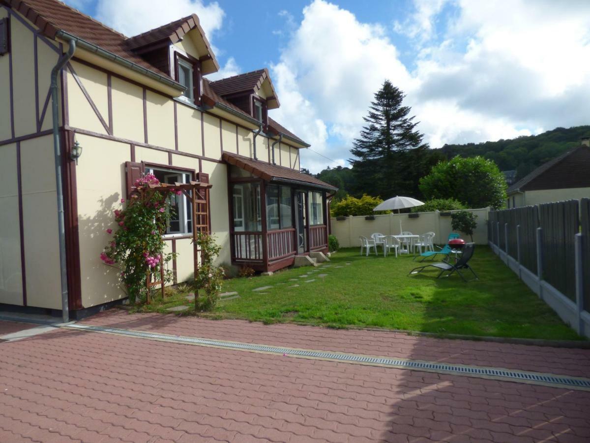 Gîte Le Petit Chalet Étretat Extérieur photo